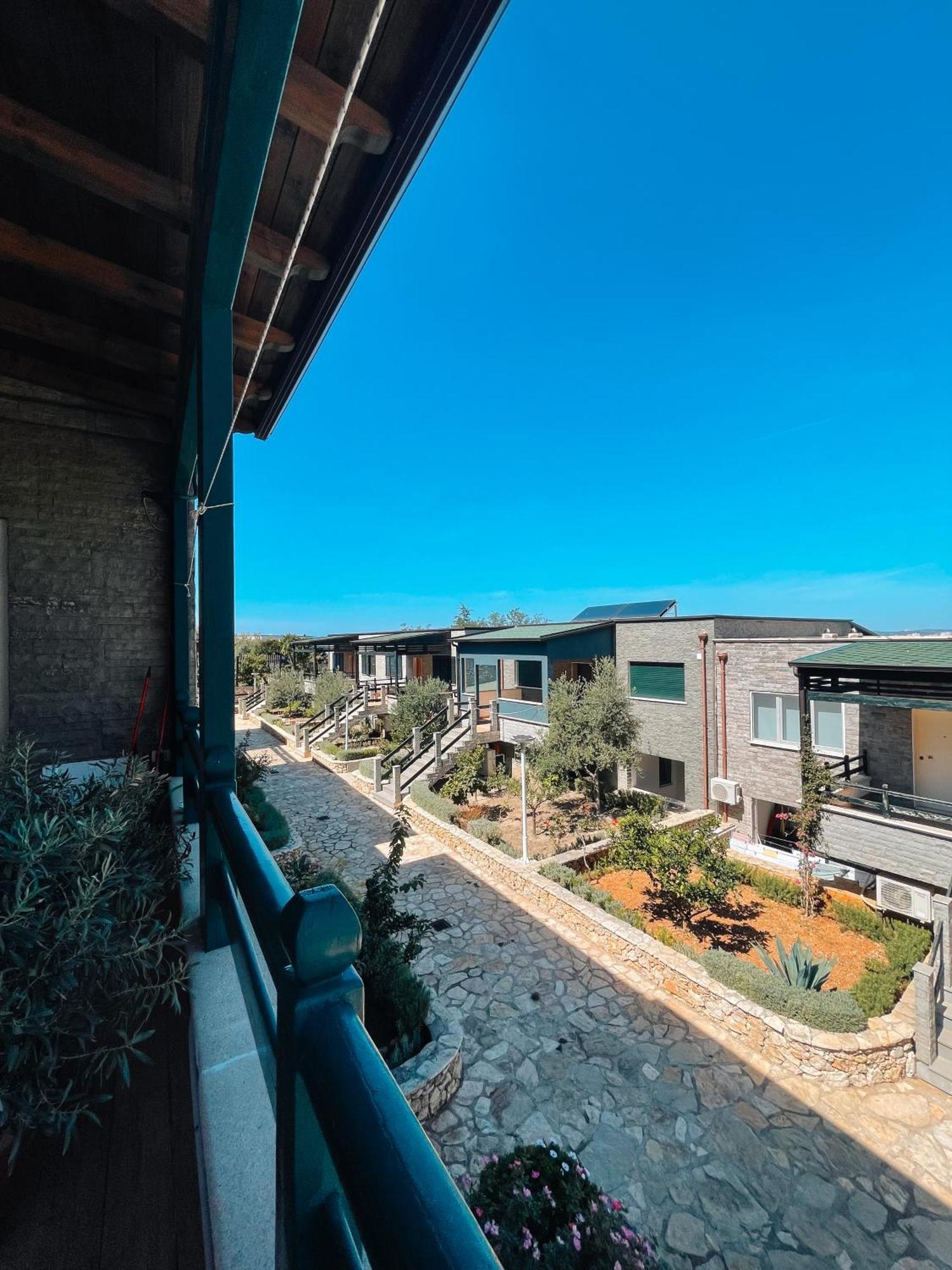 Aqua Holiday Apartments Vlorë Exterior foto